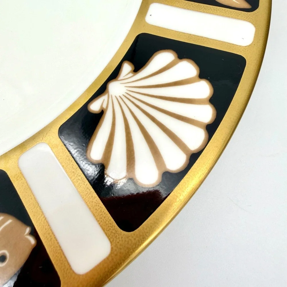 Mikasa Home Dinner Plates 10.5in Bone China Fish Shell Onyx Gold-Tone Set‎ Of 9